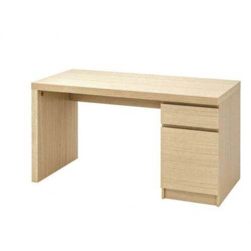 Malm Bureau - eikenfineer 140x65 cm