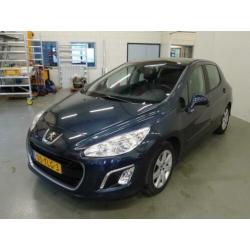 Peugeot 308 1.6 VTi 120PK 5D Blue Lease Executive