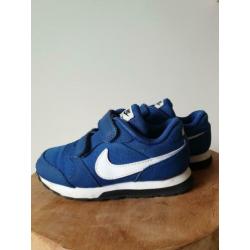 Nike MD 2 Runner maat 27 in perfecte staat