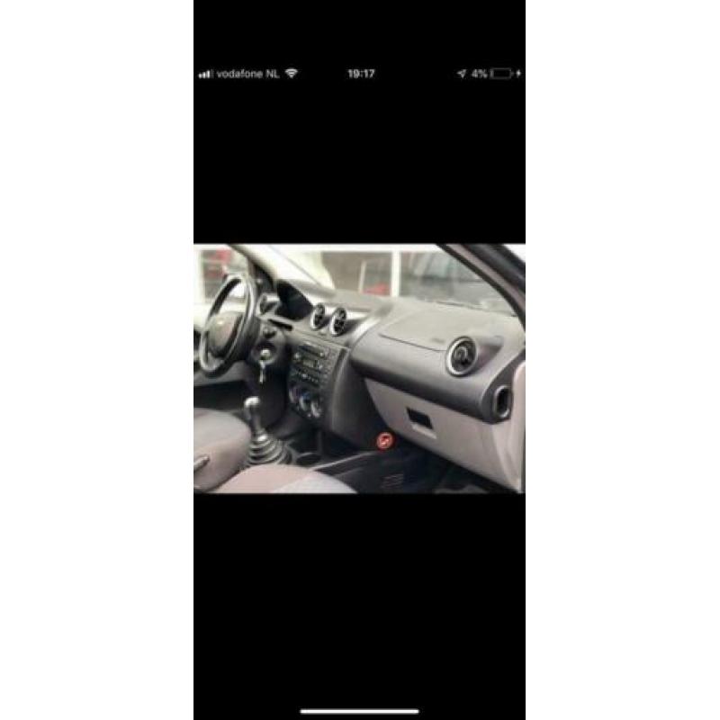 Ford Fiesta 1.4 16V 5DR 06/2002 Blauw