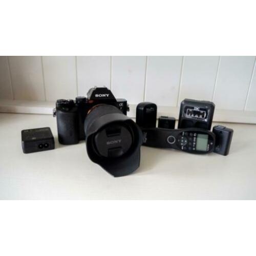 Full Frame Sony A7 Camera incl. accessoires