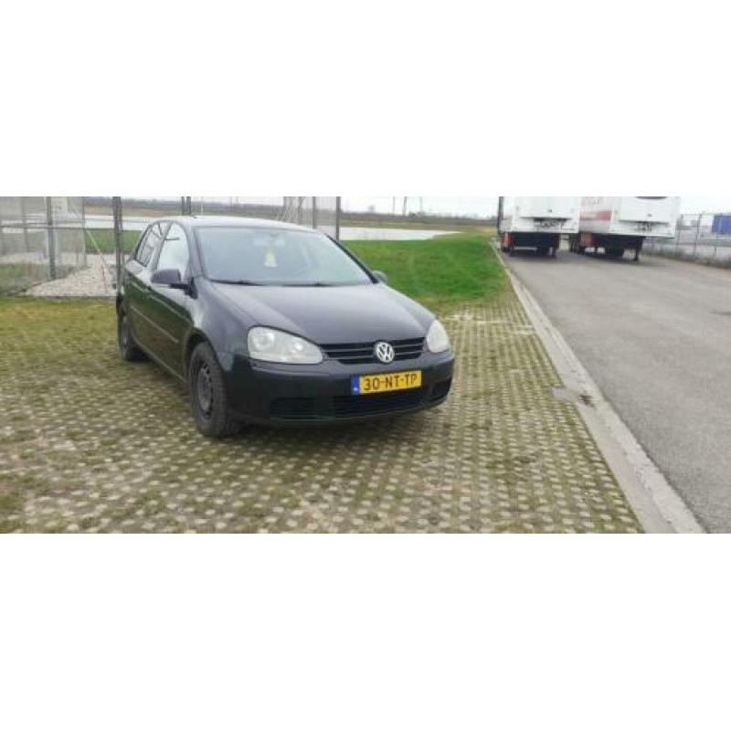 Volkswagen Golf 1.9 TDI 77KW 5D 2004 Zwart