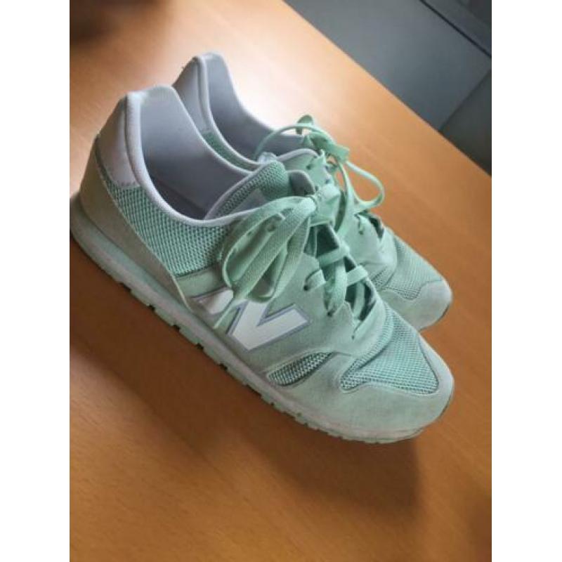 New Balance maat 37