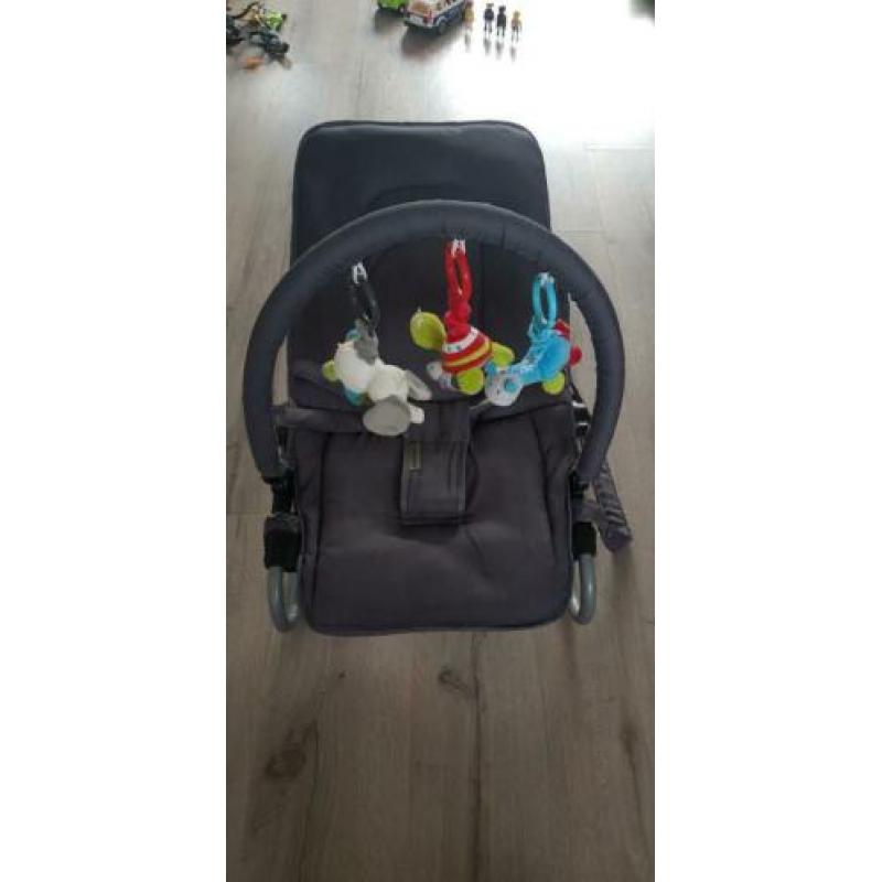 Wipstoeltje Prenatal, inclusief speelboog