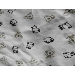 Babydekentje wit/zwart/taupe panda/koala 70 x 70 cm