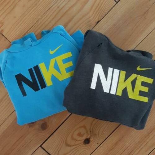 2 Nike truien, grijs en blauw, maat 140-152 M zgan