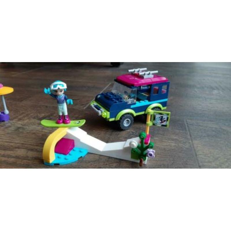 2 complete sets Lego Friends (41321, 30401)