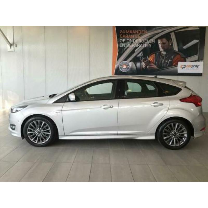 FORD Focus 1.0 EcoBoost 125pk 5-deurs ST Line Park Assist