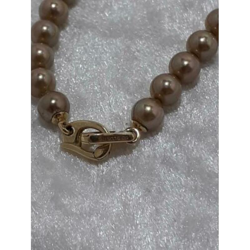 Lotje gouden sieraden met parel en edelsteen 14 KR