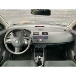 Suzuki Swift 1.3 GLX AIRCO,TREKHAAK,STOELVERWARMING,APK 2021
