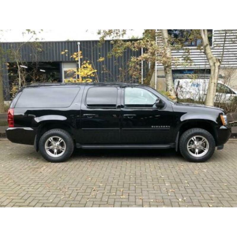 Chevrolet Suburban Tahoe LT+ 4X4 5.3 V8 93500 KM NAP