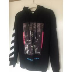 SWEATER nieuw!!! M