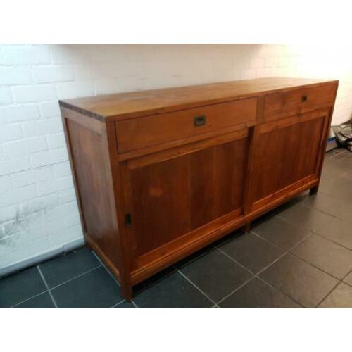 mooie robuuste ruime teak dressoir