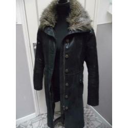 'Stoere lederen jas van ARMA (vintage look)