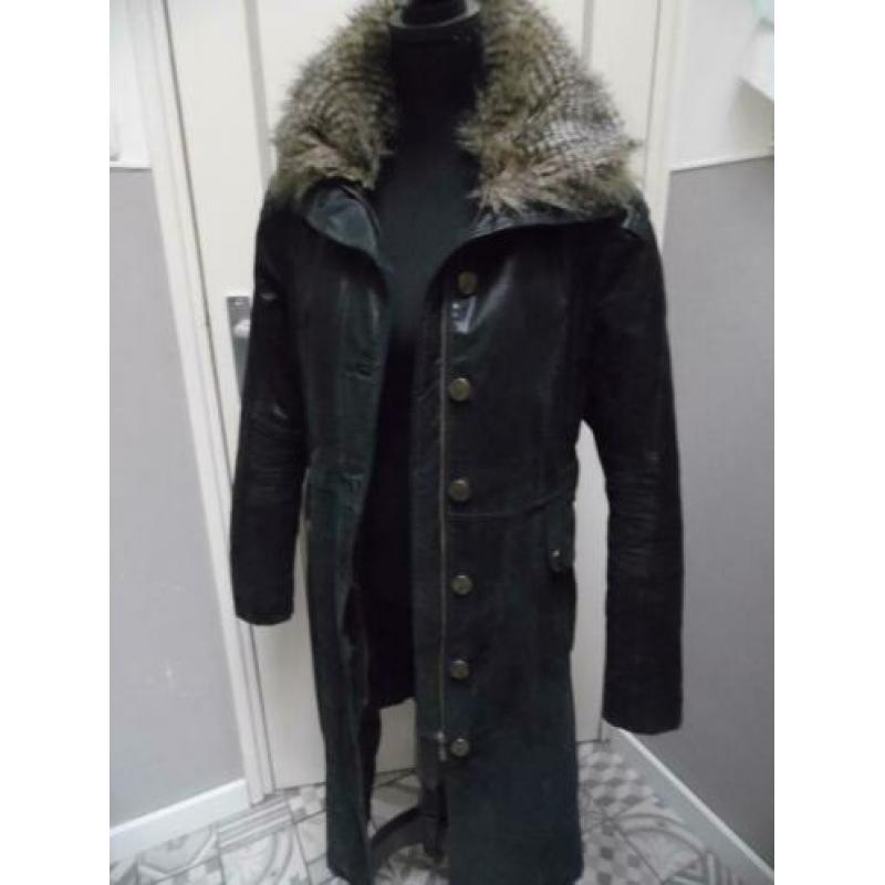 'Stoere lederen jas van ARMA (vintage look)