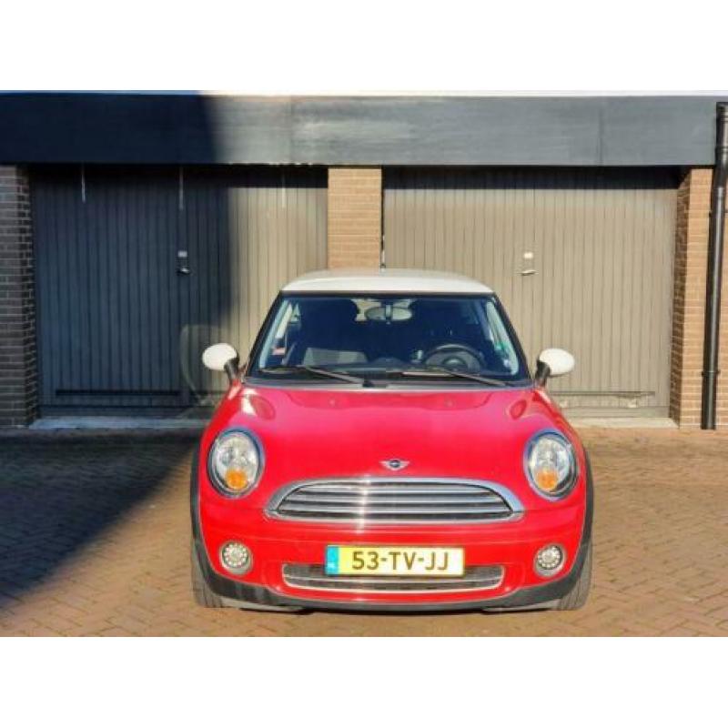 2007 1.6 Mini Cooper Rood| Facelift model R56