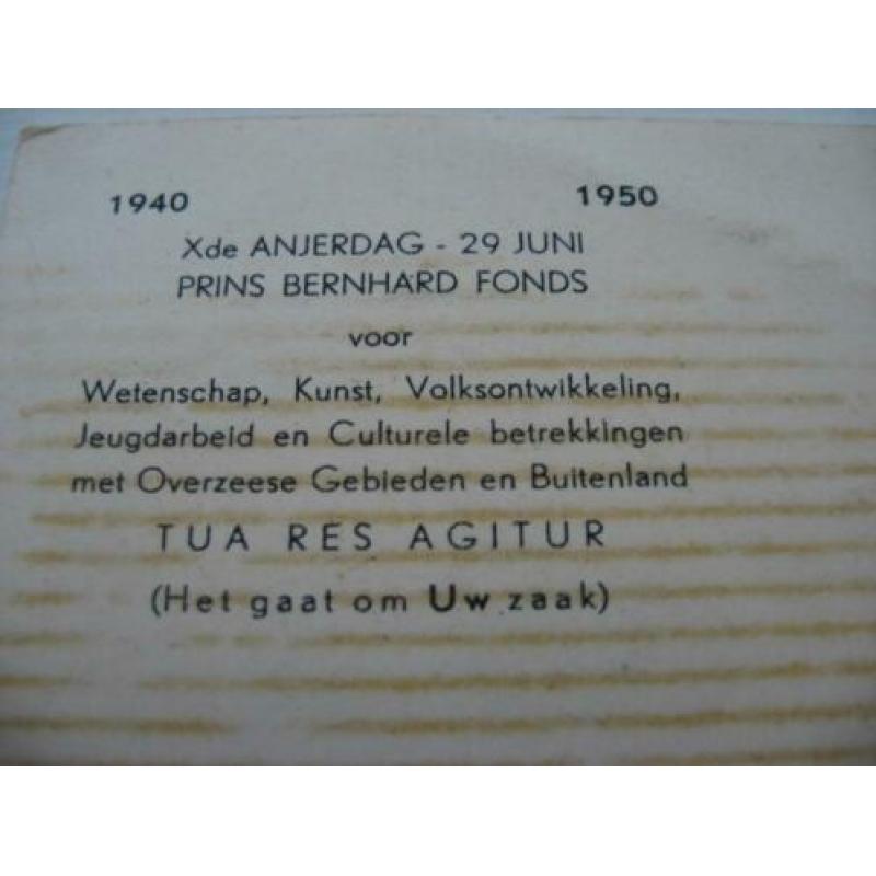 Ansichtkaart koningklijkhuis Anjerfonds 1940-1950