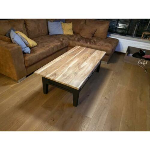 Massief teakhouten salontafel industriële look