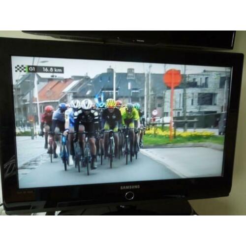 Samsung 32 inch TV