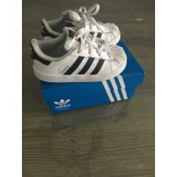 Adidas 25