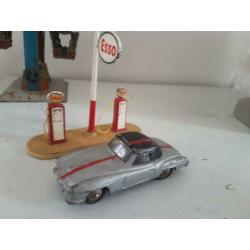 Zeer zeldzame uitvoering Dinky toys mercedes 190SL France