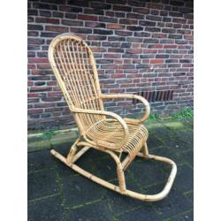 Rotan ROHE schommelstoel goede staat vintage ‘60 design