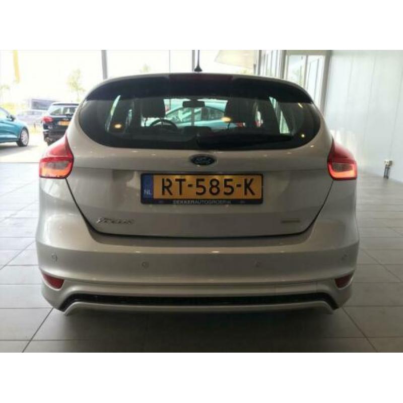 FORD Focus 1.0 EcoBoost 125pk 5-deurs ST Line Park Assist