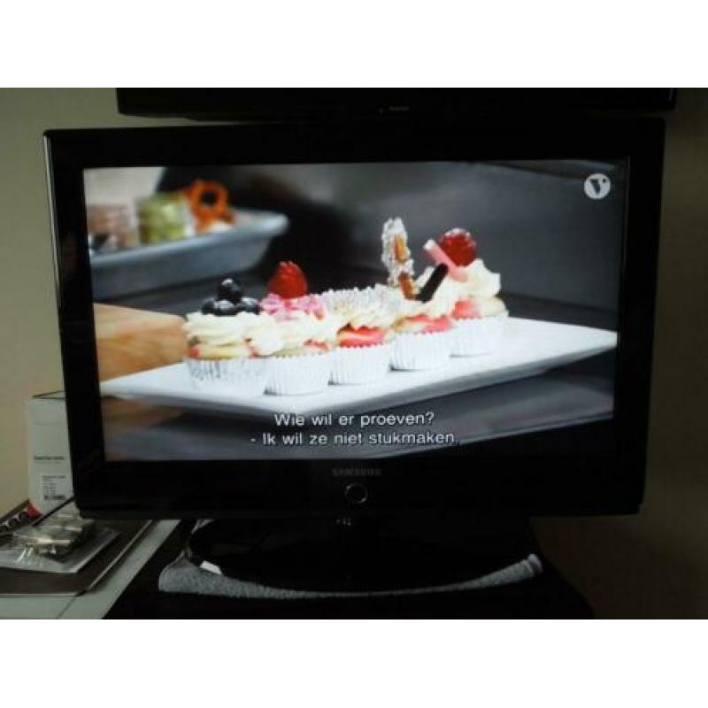 Samsung 32 inch TV