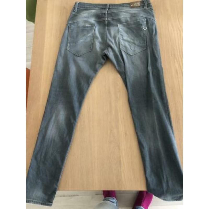 Please jeans maat M