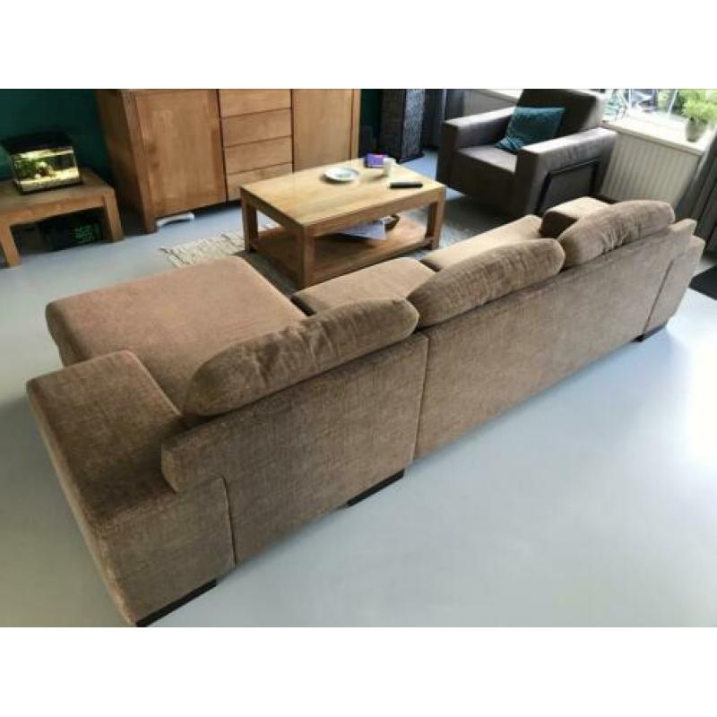 3-zitsbank met hocker bruin stof
