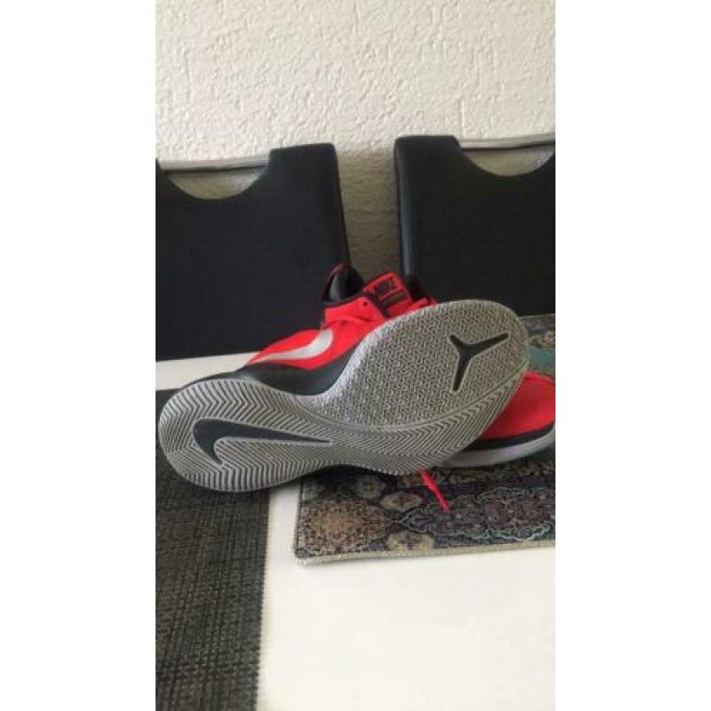 Mooie Nike schoen maat 41