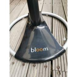 Bloom kinderstoel aangeboden. Zwarte uitvoering