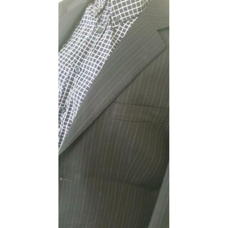 McGregor Colbert Maat 52