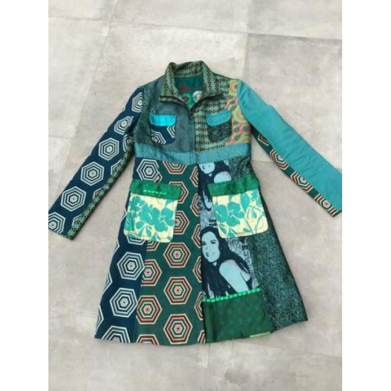 leuke lente / zomer jas van Desigual, maat 40