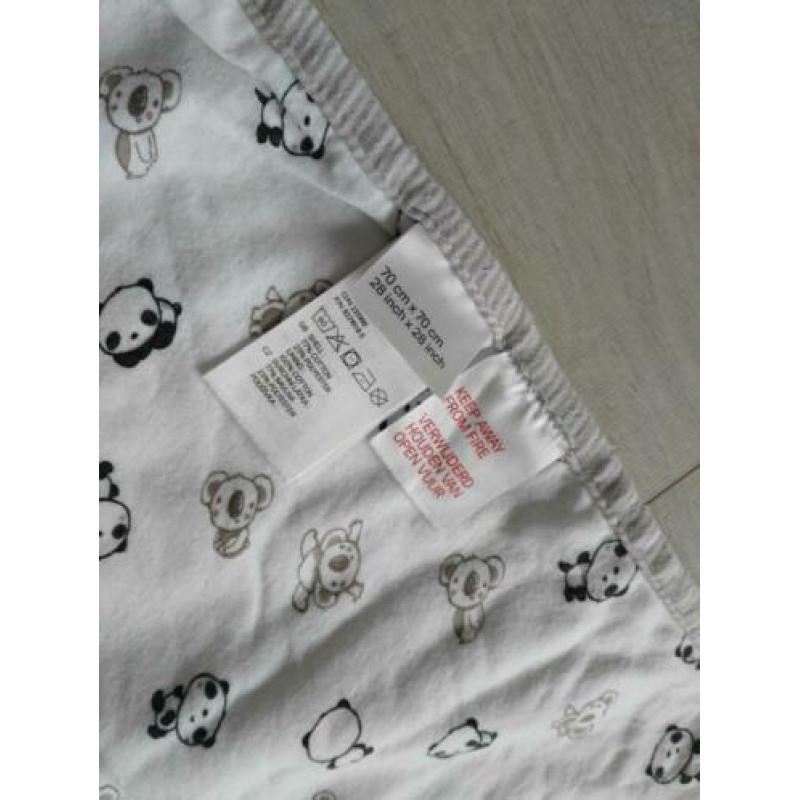 Babydekentje wit/zwart/taupe panda/koala 70 x 70 cm