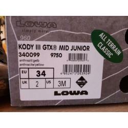 LOWA, bergwandelschoenen, maat 34. Zeer goede staat