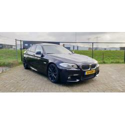 BMW 535I 306pk AUT 2011 Carbonzwart M-Sport HighExe Schuifd