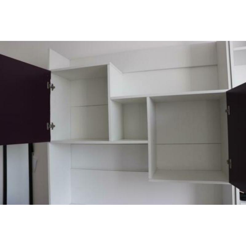 Bureau 120x60x200 MOET WEG!