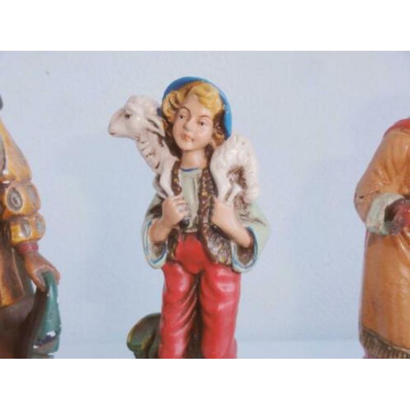 Beeldjes, drie prachtige kerststal beeldjes antiek E