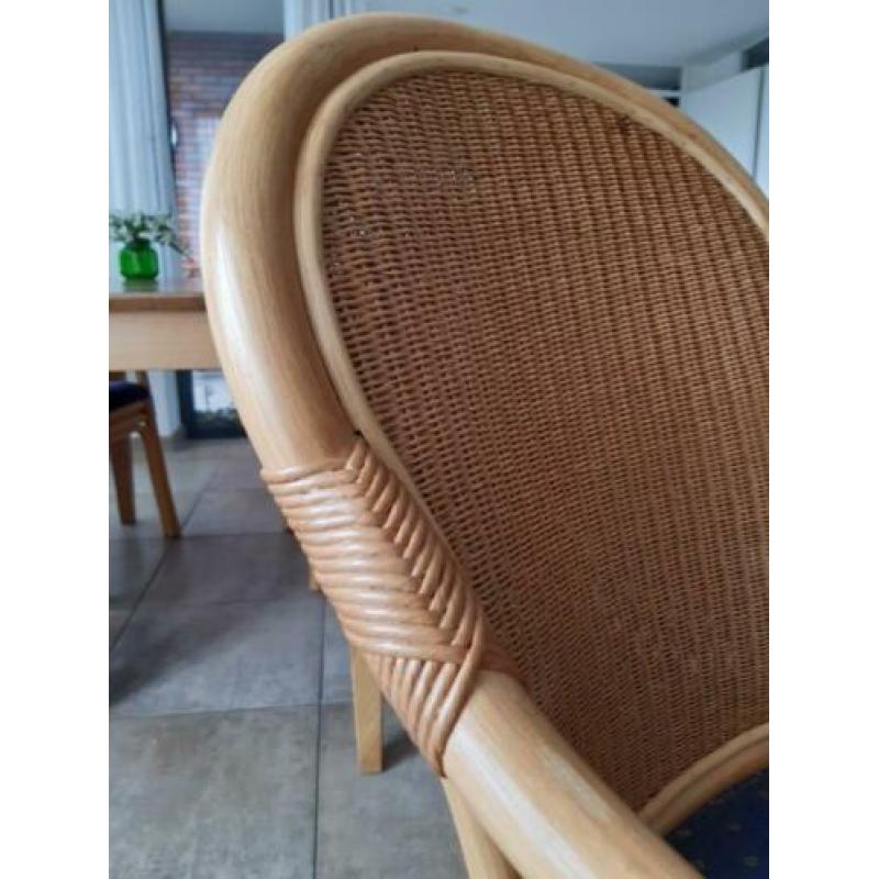 Rotan Lloyd loom stoelen