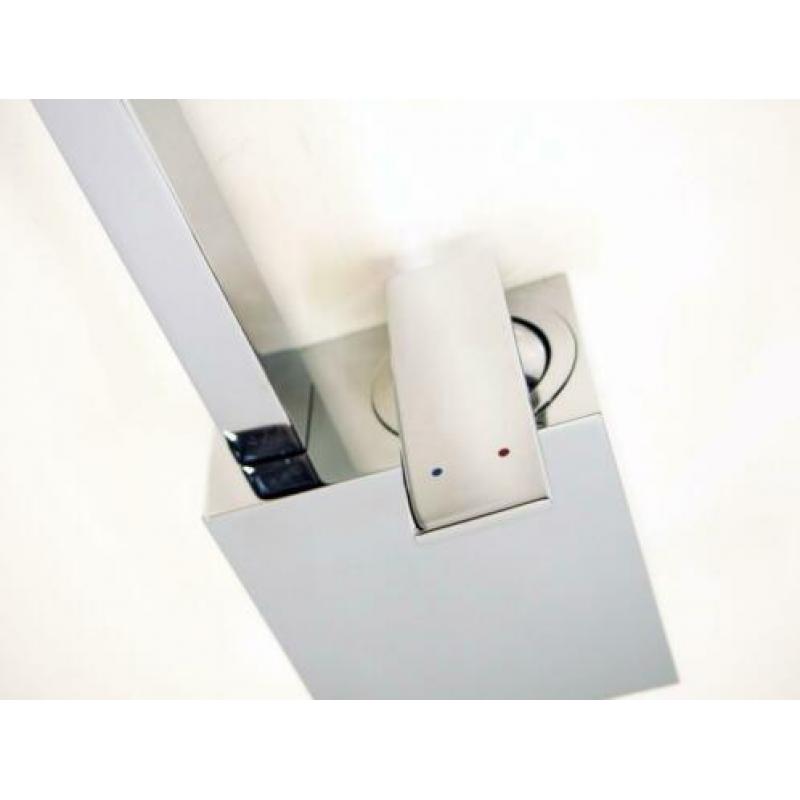 Jado Cubic vierkant design keukenmengkraan chroom