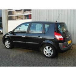Renault SCENIC SCÉNIC 1.6 16V PRIVILÈGE LUXE