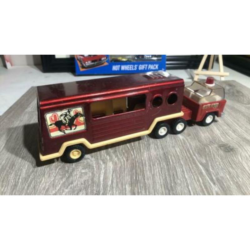 Truck met paarde trailer buddy 1/43 VAVB