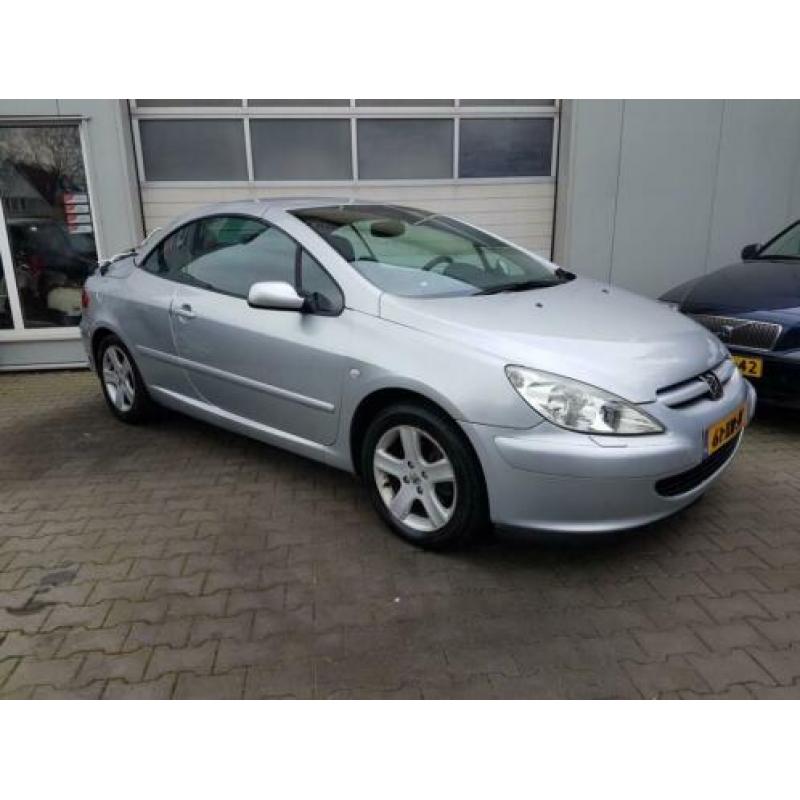 Peugeot 307 CC 2.0-16V CLIMA