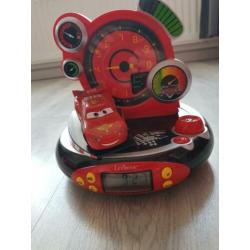 Cars wekker radio