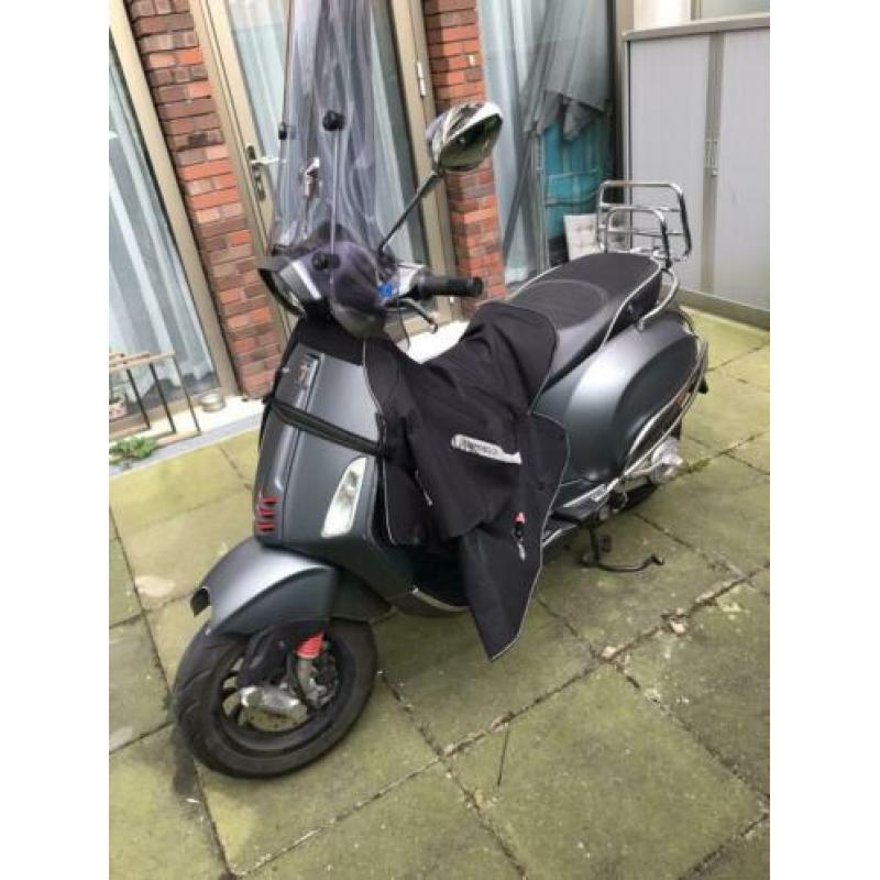 Vespa Sprint 2016