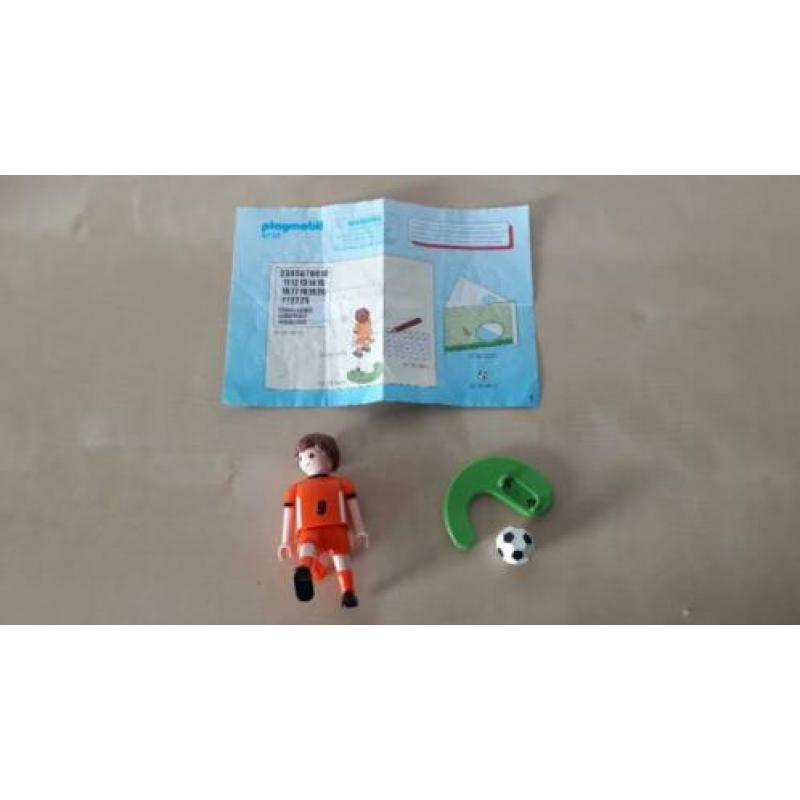 Playmobil set 4735 Voetbalspeler Nederland (2x)