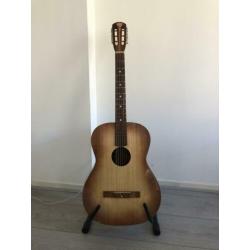 Eko vintage parlor gitaar