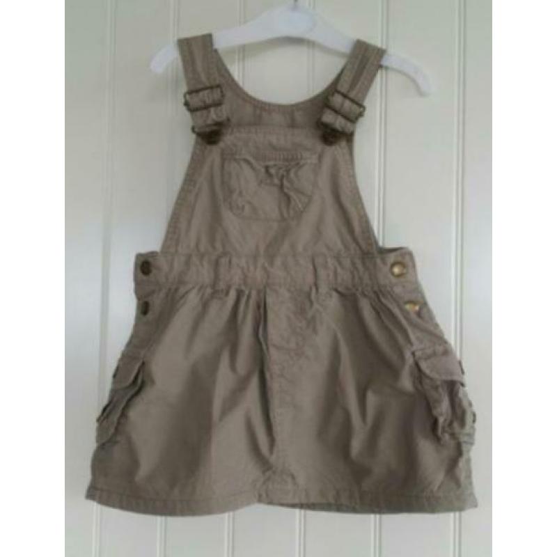 Leuke beige salopette jurk, mt.74