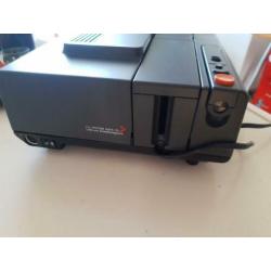 diaprojector en scherm